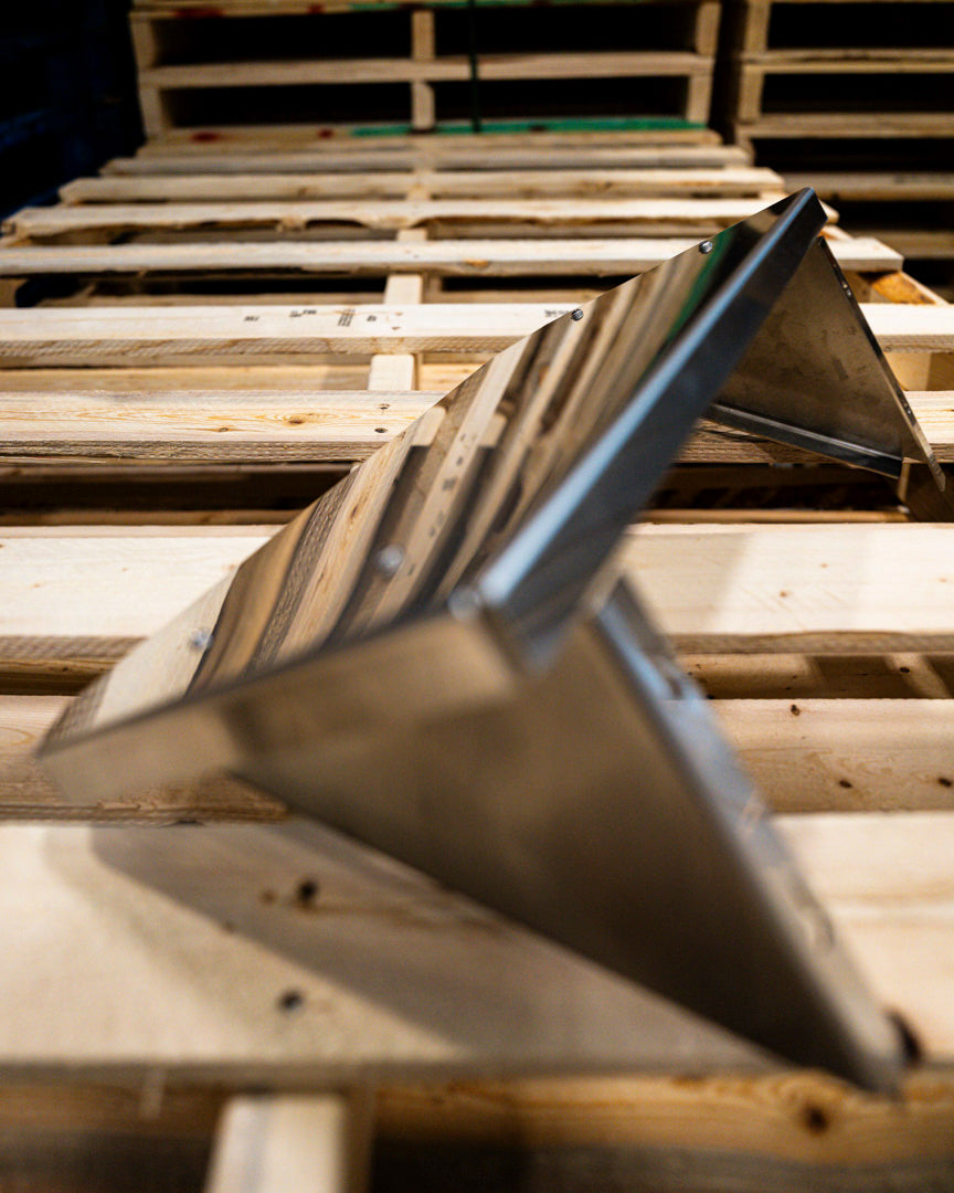 Gullys Garage Shelf 10" x 20"