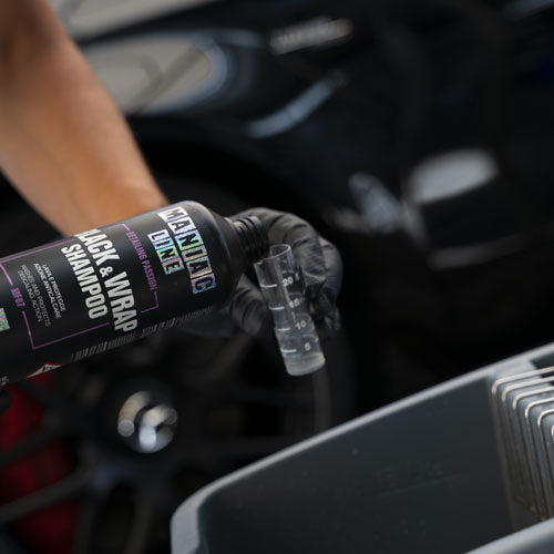 Maniac Black Wrap Shampoo