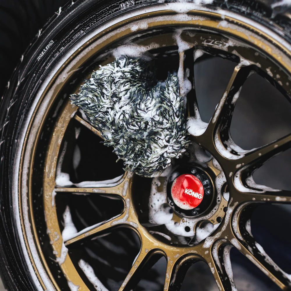 The Rag Company Ultra Wheel Mitt - 6" x 7" | Black and Grey | 2 pack